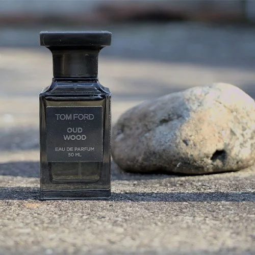 خرید و قیمت پرفیوم Tom Ford Oud Wood